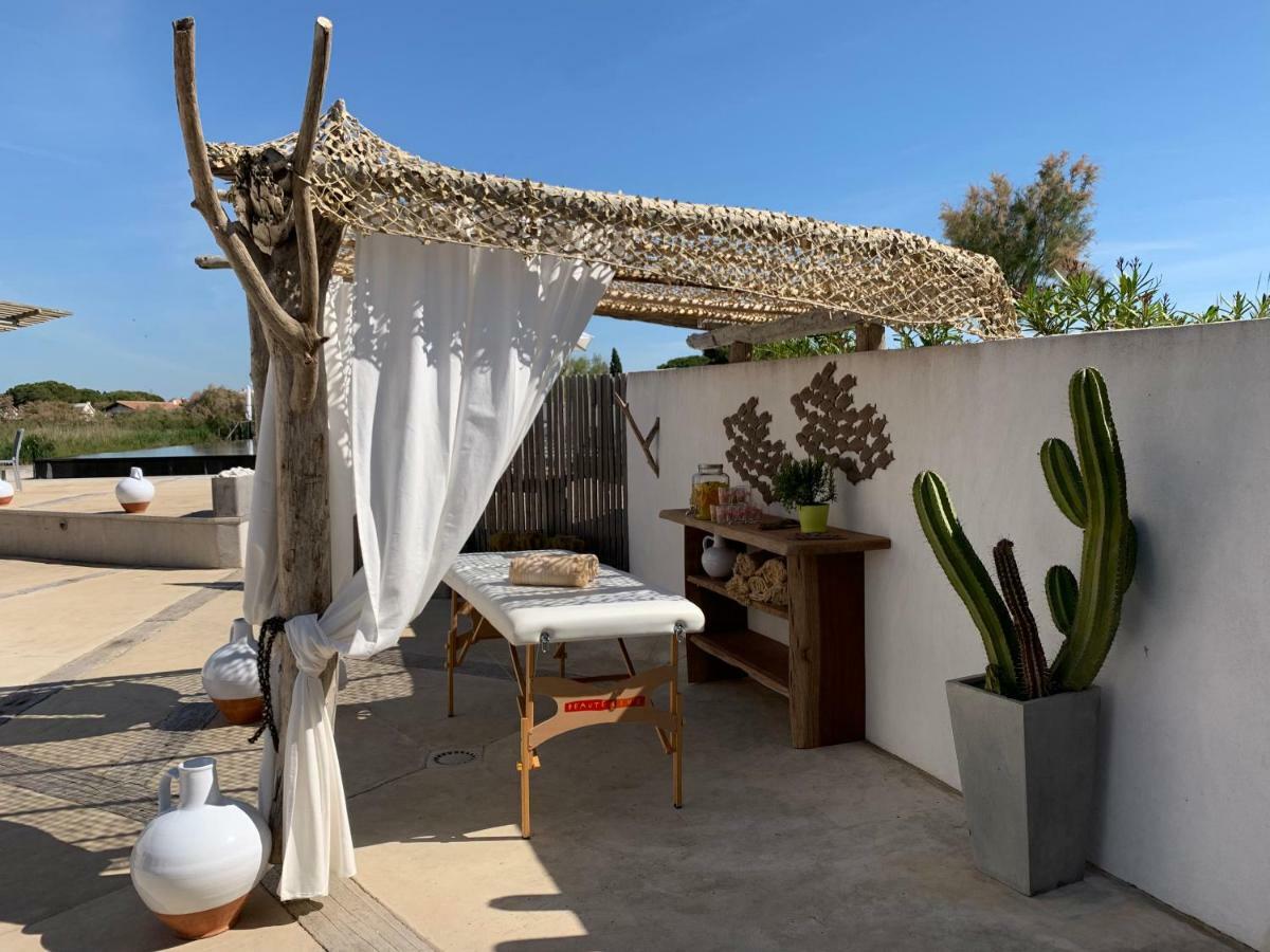 Lodge Sainte Helene Adult Only Saintes-Maries-de-la-Mer Exterior photo